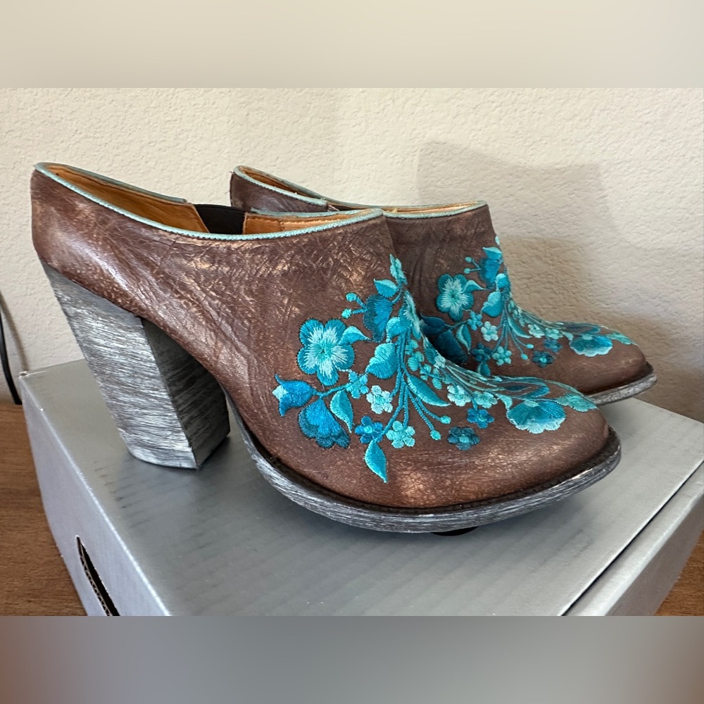 NEW Old Gringo Sora HH Slip On Western Floral Embroidered Heeled Mules, Size 9B